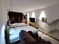 Yitang Yizhai Hot Spring Hotel Hotels in Fengcheng