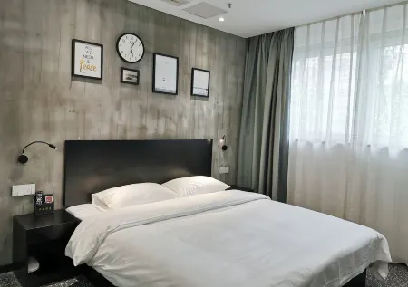Nanjing Xinjiekou Lizhi Hotel