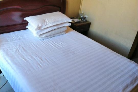 依安祥云泷旅馆,位于明安路,与依安客运站毗邻,是宾客来到依安县下榻