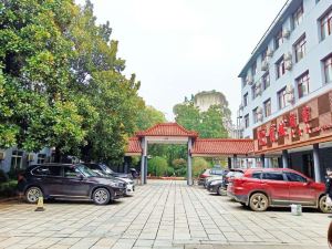 Long Cheng Hotel