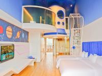 广州森林海温泉度假酒店 - 星空主题复式亲子三床房
