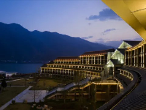 巫山江山紅葉兩江假日酒店 巫山酒店