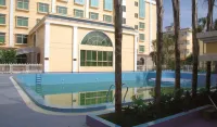 Shiwai Taoyuan Hotel فنادق في قوانغ نان