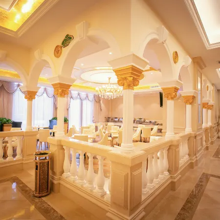 Vienna Hotel (Yingtan High-Tech Longhushan Avenue)