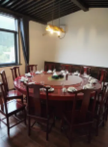 Jixi Longdewen Inn