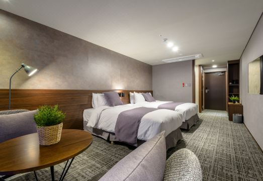 객실 내부 가전 시설