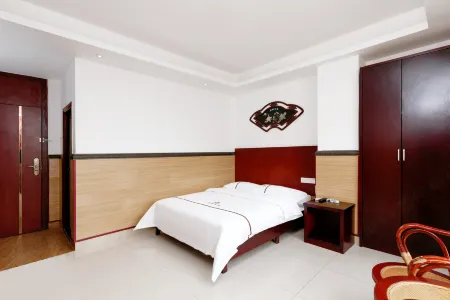Tian'ehu Hotel (Lingshui Huayuan Road, Huifeng Plaza) Отели в г. Линшуй