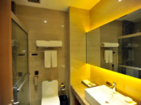 Elong Wanguo Hotel (Liaoyuan Railway Station Traditional Chinese Medicine Hospital) Hotels in Liaoyuan