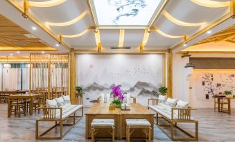 Huazhu · Yuntai mountain Yilan Xiaozhu B & B (scenic spot store)