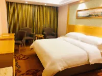 Vienna Hotel (Lingshan Liufengshan Pedestrian Street)