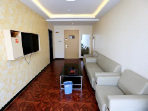 7 Days Premium Hotel (Huantai Xinyulou) Hotel di Huantai