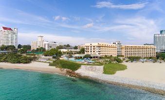 Dusit Thani Pattaya