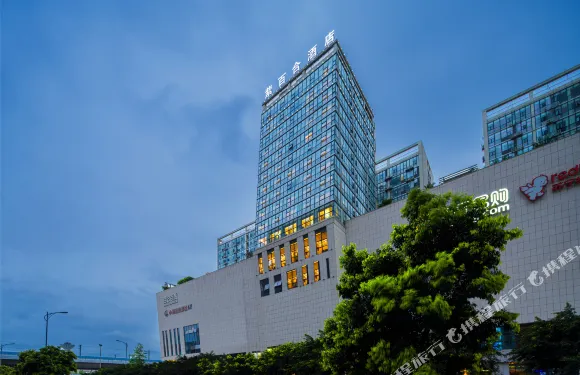 成都紫百合酒店（犀浦地鐵站西南交大店）