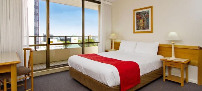 The Summit Apartments Hotele w: Spring Hill