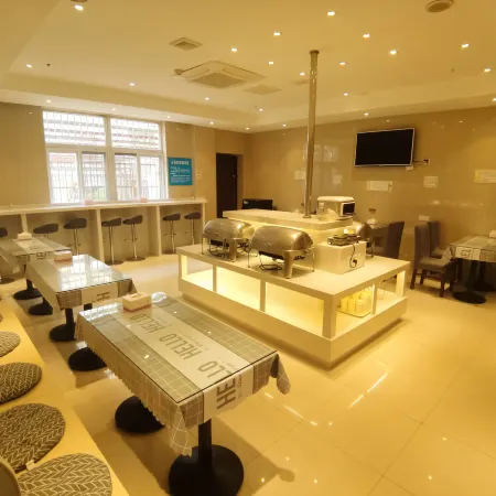 Pengmei Hotel (Wuxi Yixing Longbeishan Forest Park1287207)