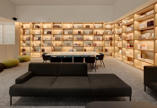 4. 베이 브리즈 홀..