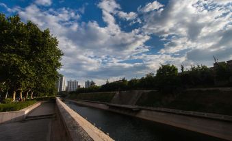 HanTing Hotel (Xi'an Yongxingfang Changlemen Subway Station)