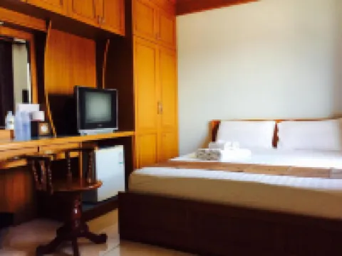 EZ ハウス スコータイのホテル