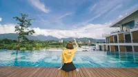 Itree Courtyard Resort