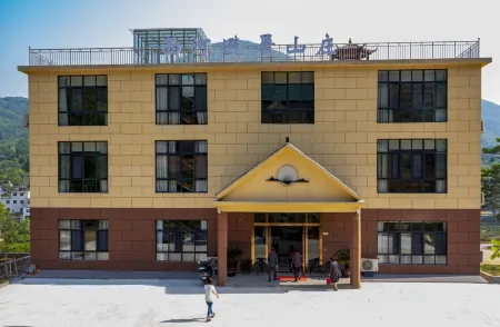 Xihe Bishu Shanzhuang Hotel