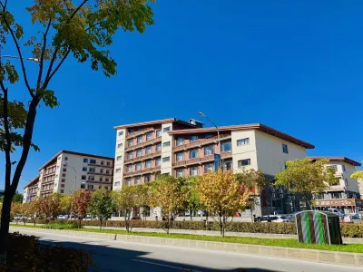 Royal Hot Spring Hotel Hotel di Antu