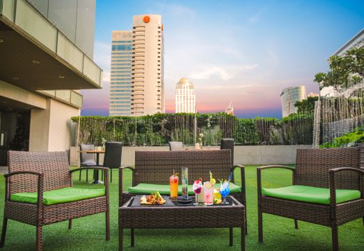 3. 벨라 디 글로우..