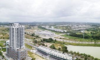 The M Macrolink Hijauan Medini