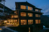 Sanchunli Meng Resort Hotel