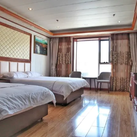 Dongtai Hotel