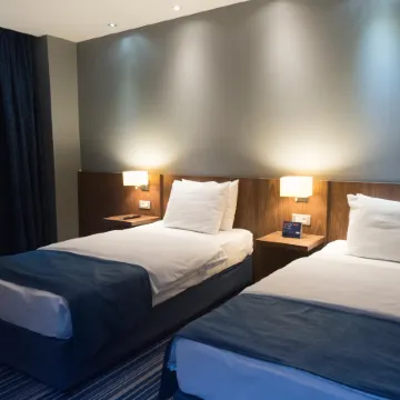 Holiday Inn Express ISTANBUL - ALTUNIZADE by IHG Отели рядом с достопримечательностью «Кадыкёй»
