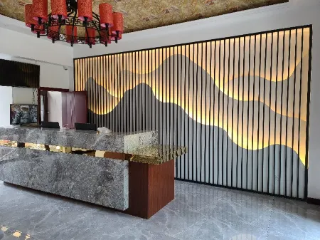 Luanzhou ancient city Yunshangyue Inn