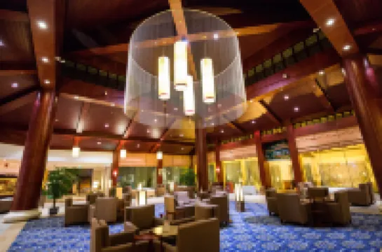 โรงแรมรีสอร์ทจิ่วไจ้