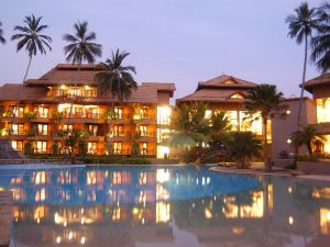 Royal Palms Beach Hotel