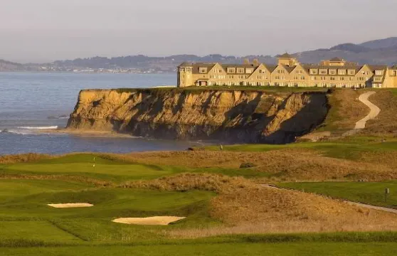 半月灣麗思卡爾頓酒店