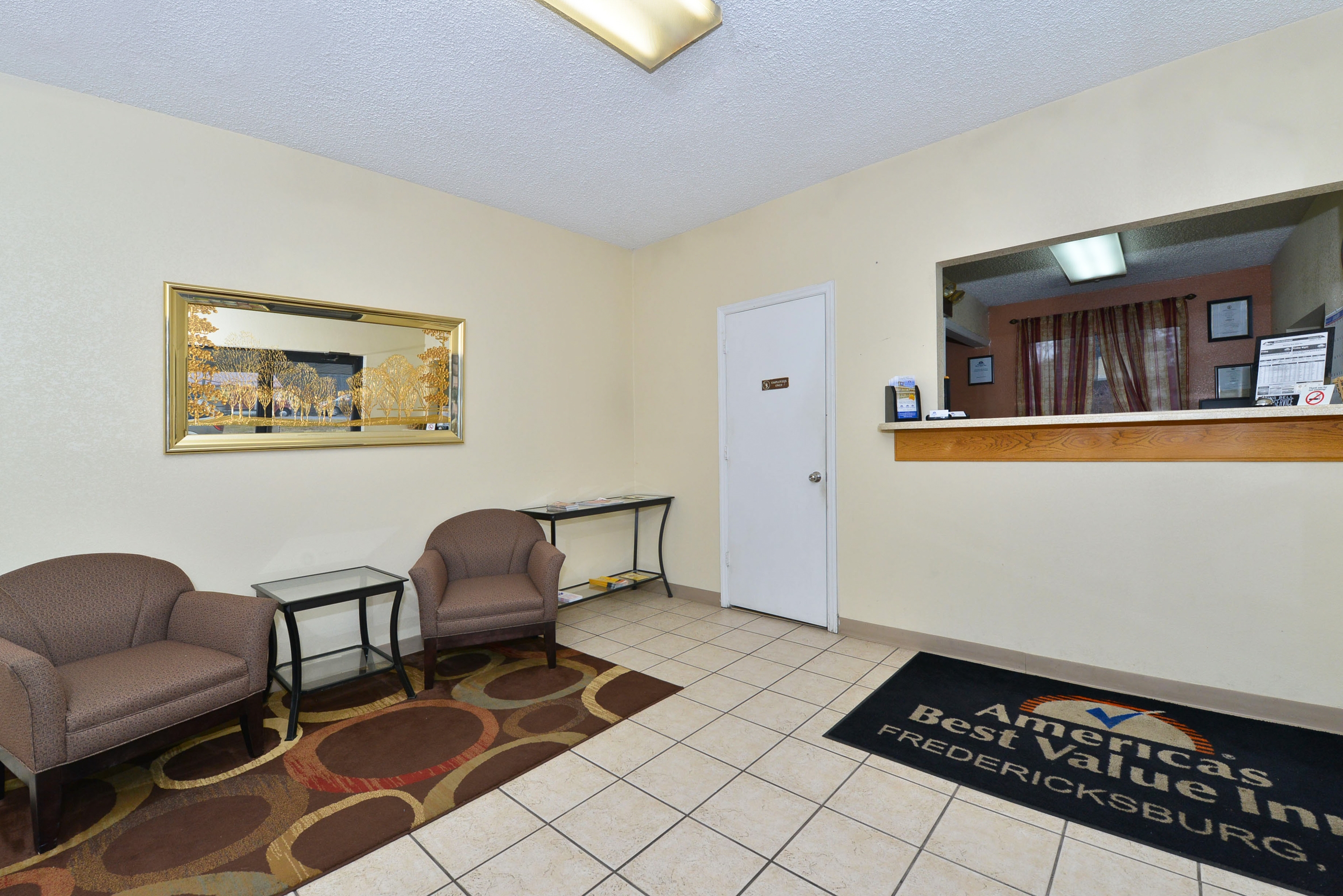 Americas Best Value Inn - Fredericksburg North