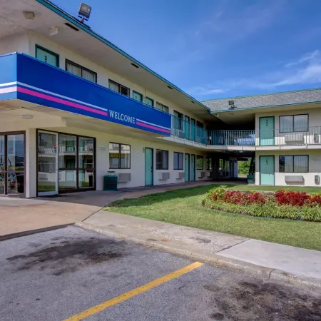 Regency Inn Tulsa