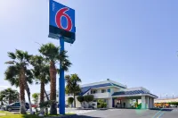 Motel 6 North Palm Springs, CA - North