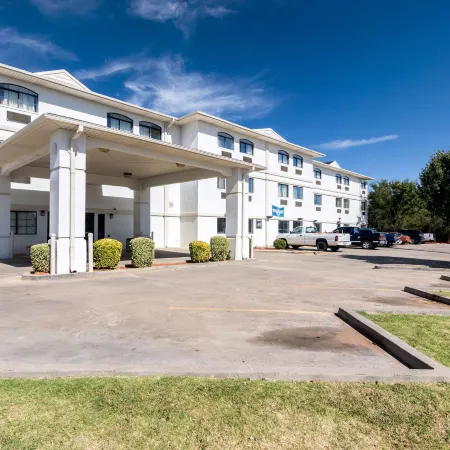 Motel 6 Oklahoma City, OK Отели рядом с достопримечательностью «Пенн Сквер Молл»