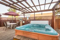 Browns Canyon Inn Hotels in Salida