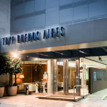 474 Buenos Aires Hotel Отели рядом с достопримечательностью «Станция метро Florida»