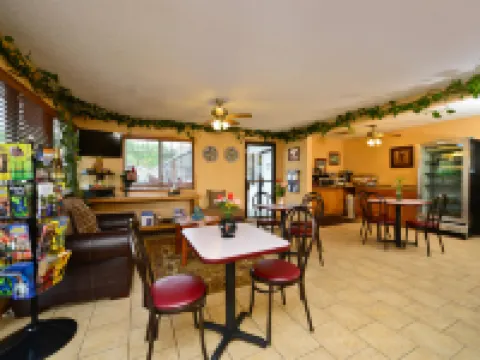 ビレッジ イン オブ ハーディ ハーディのホテル