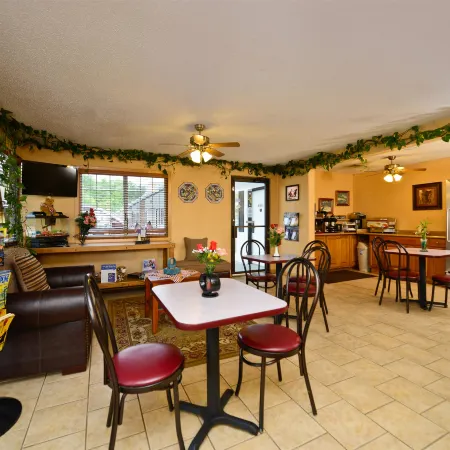 Village Inn of Hardy
