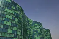 Millennium Al Rawdah Hotel Hotel dekat Masjid Agung Sheikh Zayed
