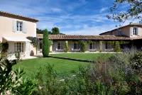 Mas de l Oulivie Hotels in Les Baux-de-Provence