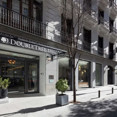 DoubleTree by Hilton Madrid-Prado Hotels near Huertas