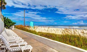 Bahama House - Daytona Beach Shores