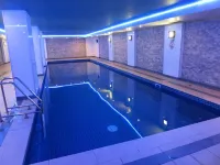 Atlantis Hotel Melbourne - piscina