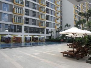 Bluesky Serviced Apartment Airport Plaza