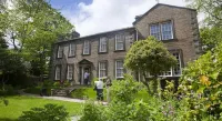 The Old Registry Guest House Hotels in Steeton with Eastburn