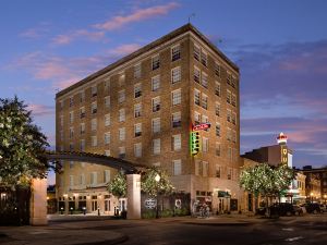 The LaSalle Hotel, Bryan College Station, a Tribute Portfolio Hotel